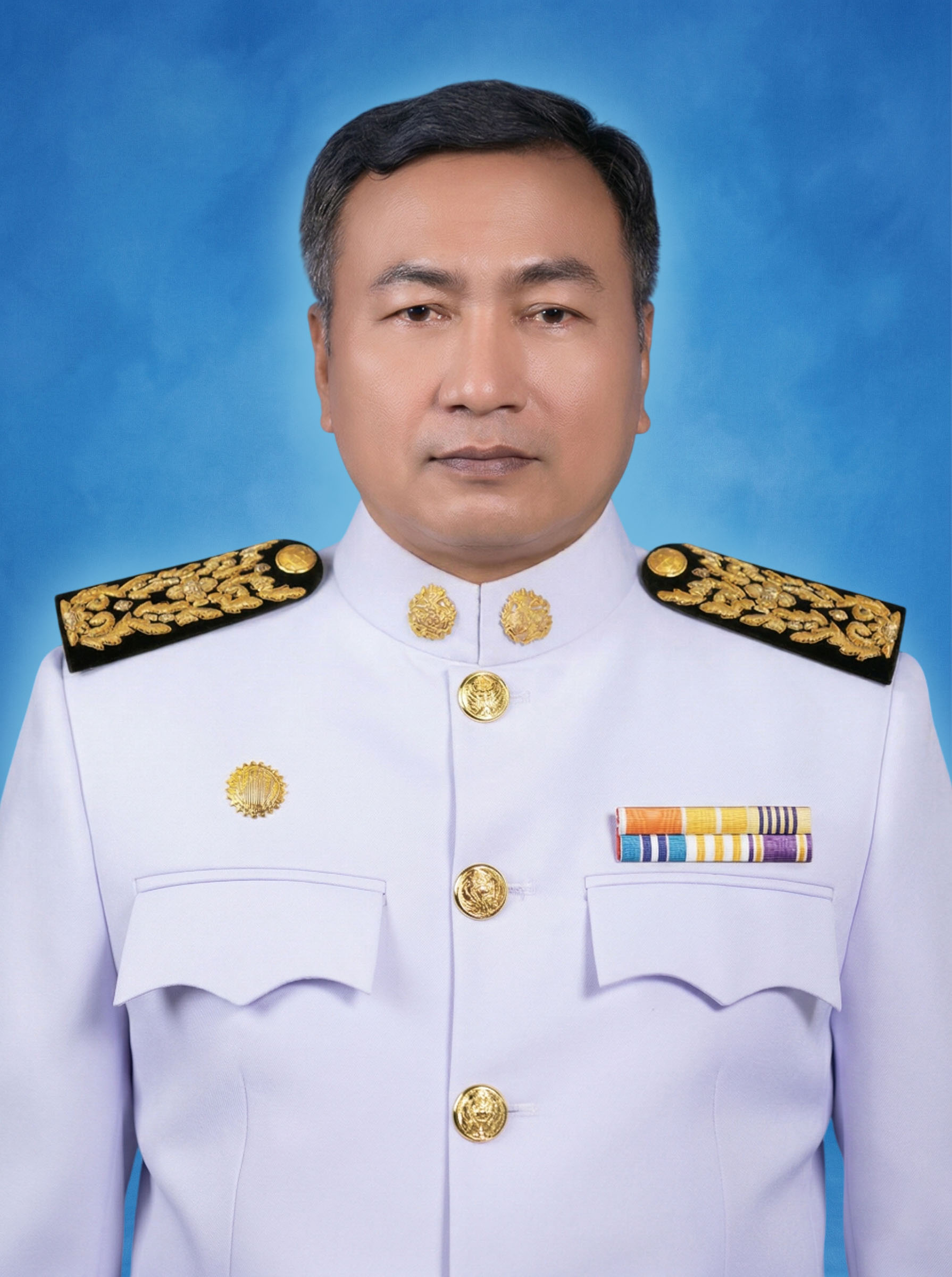 นายชวภณ  พ่วงเจริญ