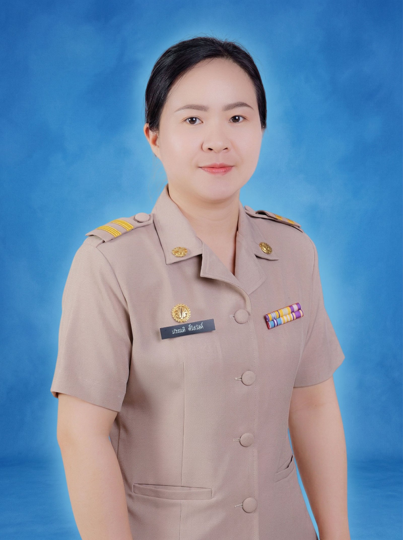 นางสาวเปรมวดี ลิ้มสวัสดิ์